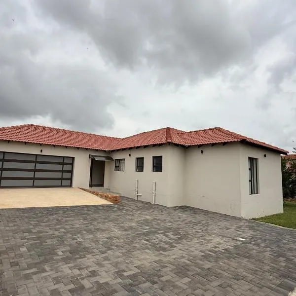 Elroi Estates, hotel in Vaal Marina