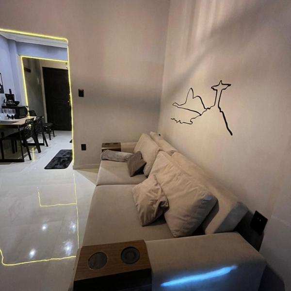 Apartamento com localização privilegiada, com vista para o Cristo e sambódromo