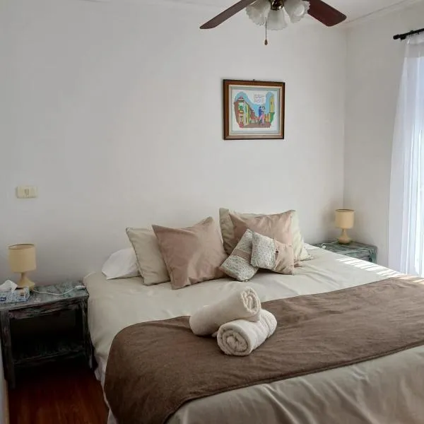 Casa Cómoda en La Cruz Quillota, hotel v destinaci La Cruz