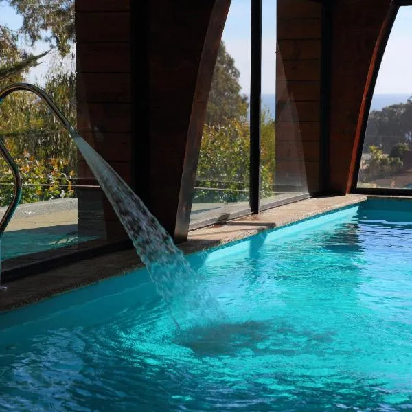 Cabañas y Spa Costa Patagonia - Piscina Climatizada, hotel v destinaci Pichilemu