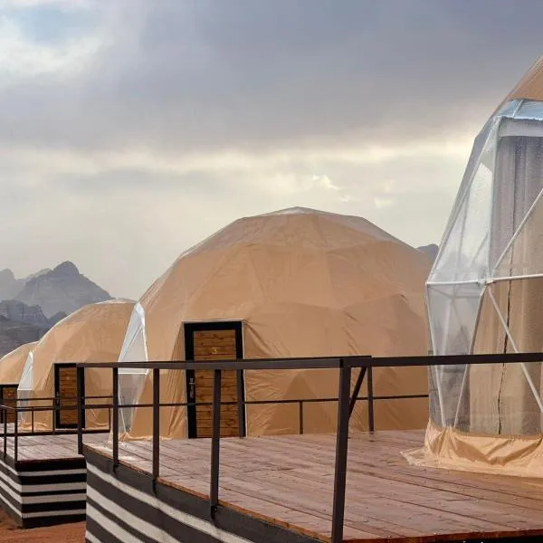 Luxury Camp Wadi Rum, hotel in Wadi Rum