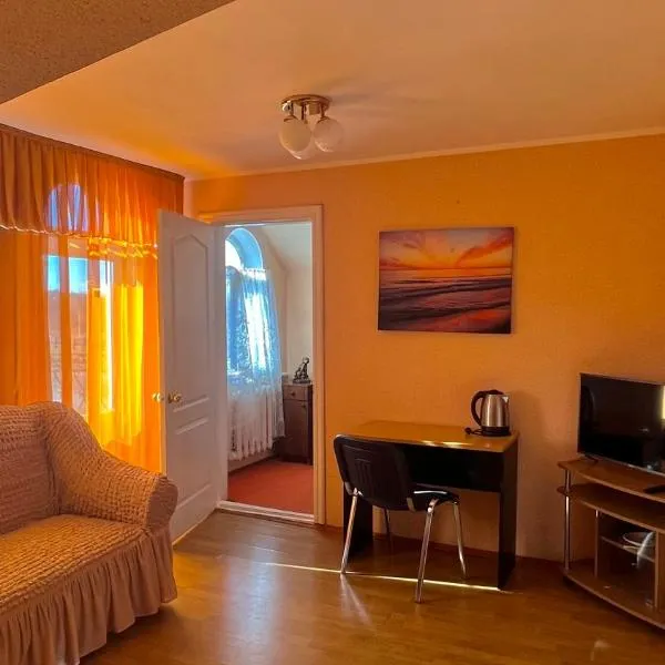 Готельний комплекс «НАТАН», hotel in Berezanʼ