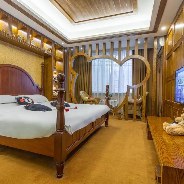 Mount Emei Teddy Bear Hotel玩具熊酒店, hotel v destinaci E-mej-šan