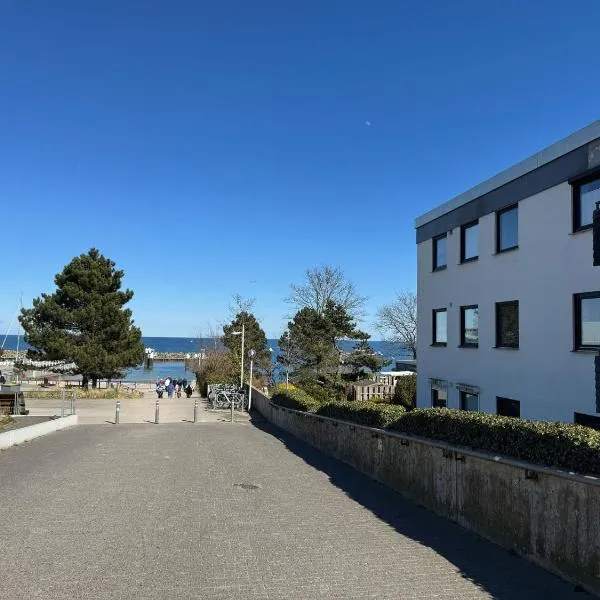 gemütliche Ferienwohnung Anker in Schilksee am Strand, hotel a Kiel