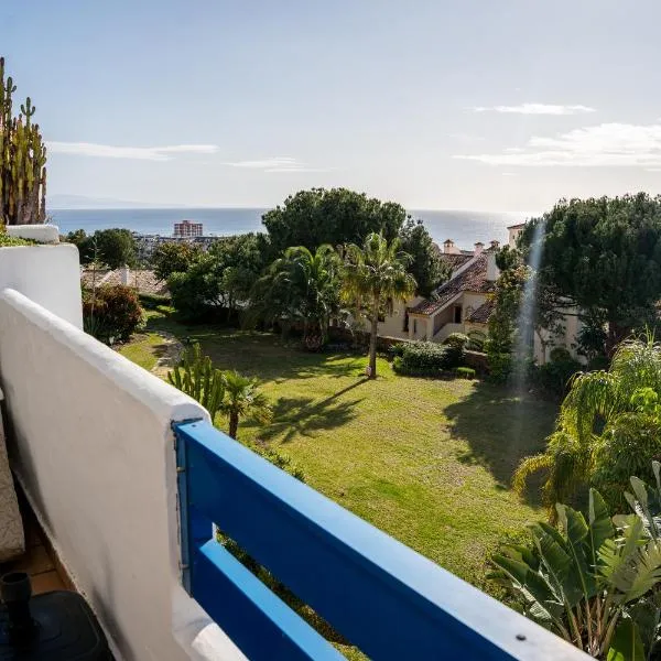 Sea view apartment with great terrace and 4 pools - Duquesa Suites 308, hotel v destinaci Manilva