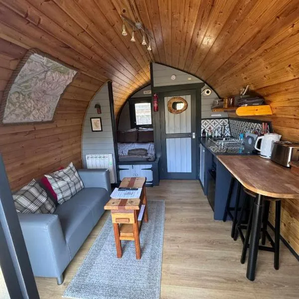 Coe Pod, West Highland Way Holidays, hotel v destinaci Kinlochleven