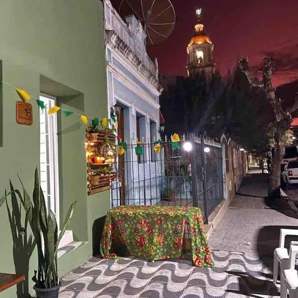Bela Casa com 03 Quartos na Serra -Festival do Café e Circuito do Frio, hotel in Taquaritinga do Norte