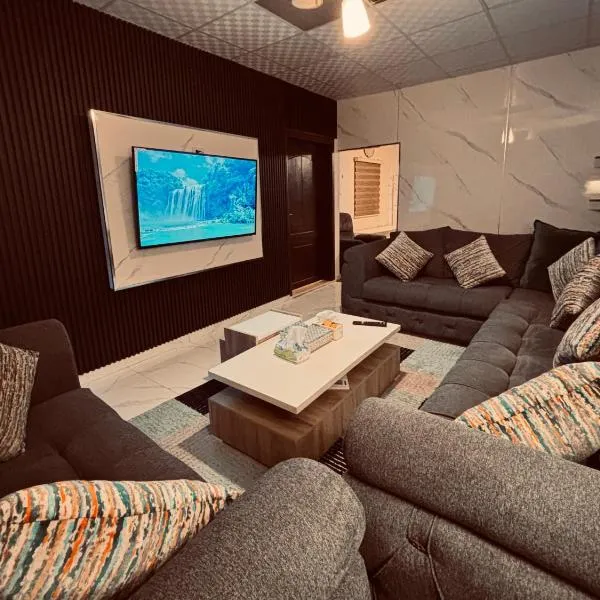 DeadSea studio, hotel in Sowayma