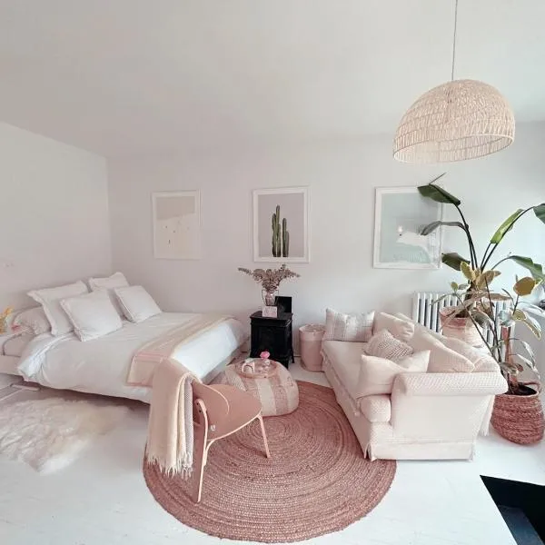 Cozy Coach House, hotel Kitchenerben