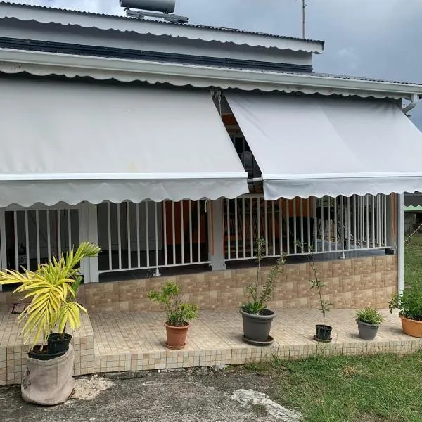 Studio La Félicité, hotel v destinaci Le Moule
