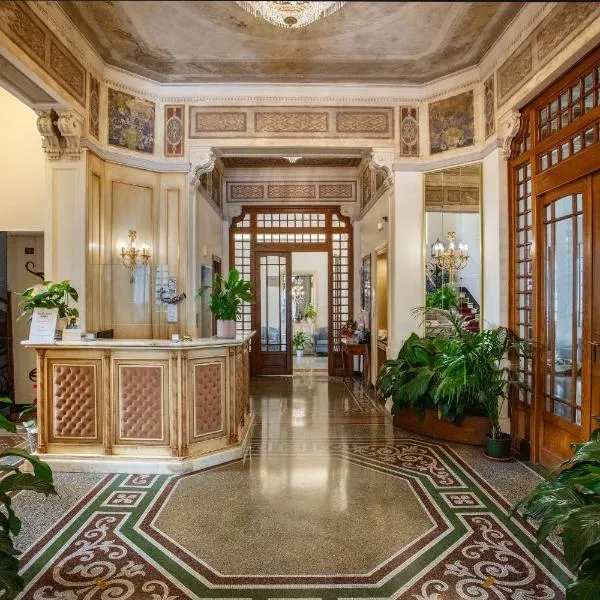 Hotel Villa Elena, hotel in Varazze
