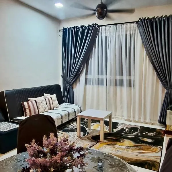 Leezahomestay, hotel in Bayan Lepas