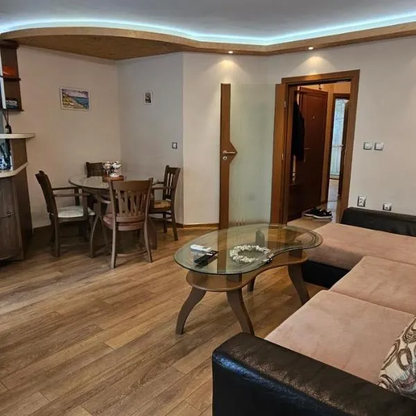 Rada's Apartment BSV, hotel di Burgas City