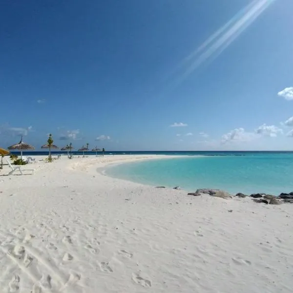 Madi Grand Maldives, hotel u gradu Fulidhu