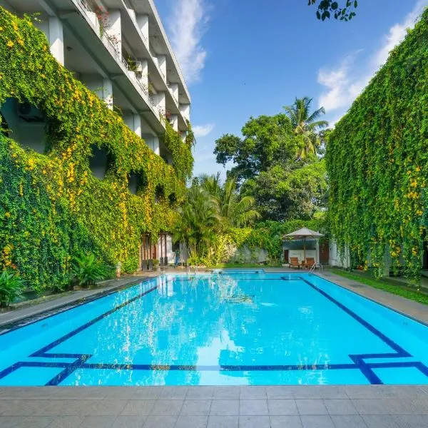 Kandyan Reach Hotel, hotel v destinaci Kurunegala