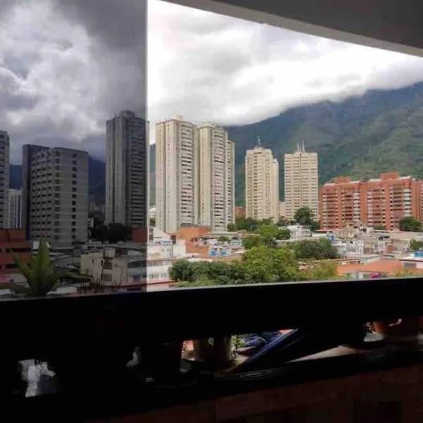 MILENIUM2CAMINOS 3 aires 6p 2h 1b Est Wifi Tanq CHEVERE4, hotel in Caracas