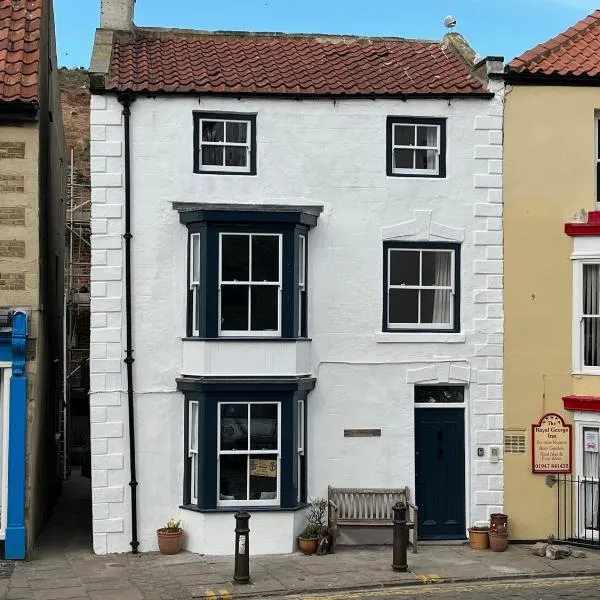 The Anchorage your home in idyllic Staithes, hotel in Staithes