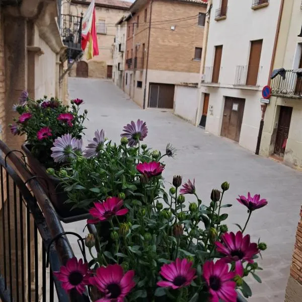 ALBERGUE CASA ARQUEÑA sólo peregrinos con credenciales, hotel v destinaci Los Arcos