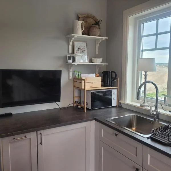 Trevlig lägenhet på landet, hotel v destinaci Örebro