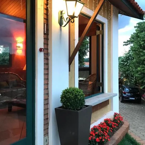 Hotel Chalés Gramado, hotel di Águas de Santa Barbara