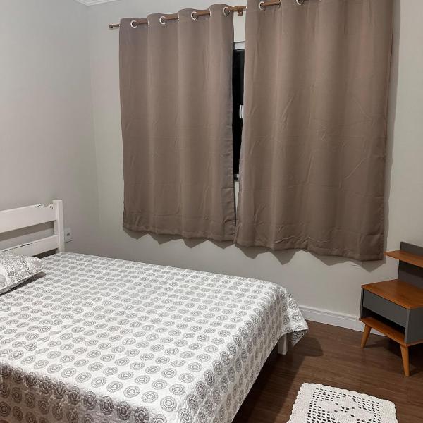 House with 3 bedrooms, 2 of which are suites - Foto 2