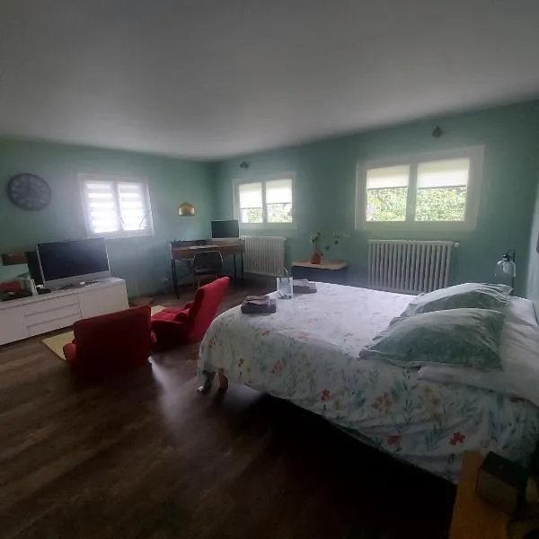 Chambre d'hôte, hotel v destinaci Bon-Encontre