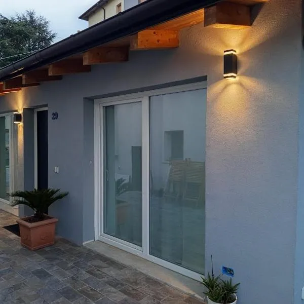 Iris Cottage, hotel in Anzola dell'Emilia