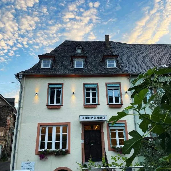 Gästehaus Weingut Schier im Zehnthof, hotel v destinaci Reil
