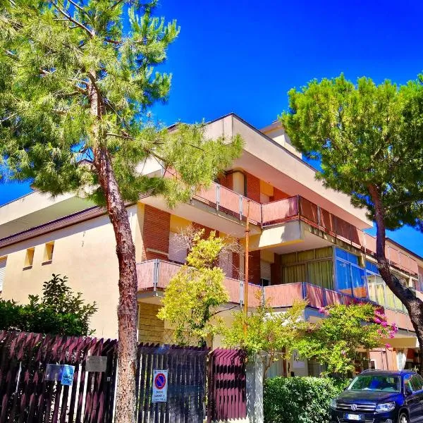 Hotel Rossella, hotel a Rimini