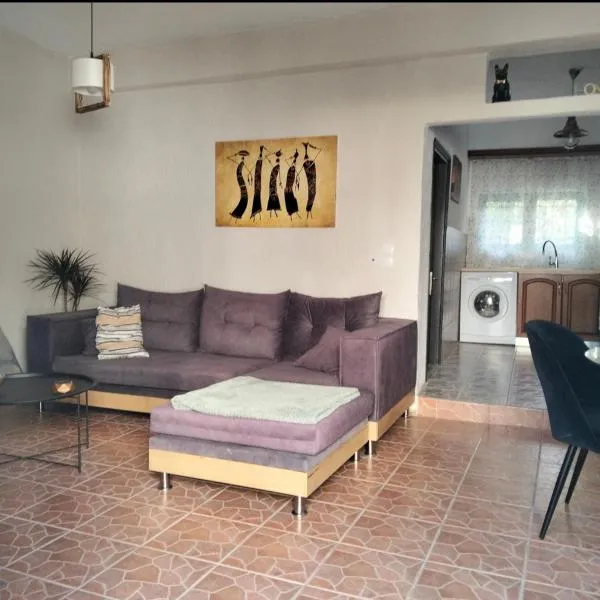 Agali Apartments, hotel in Agios Nikolaos
