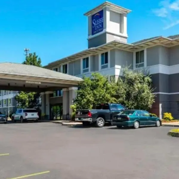 Sleep Inn & Suites, hotel v destinaci Dunmore