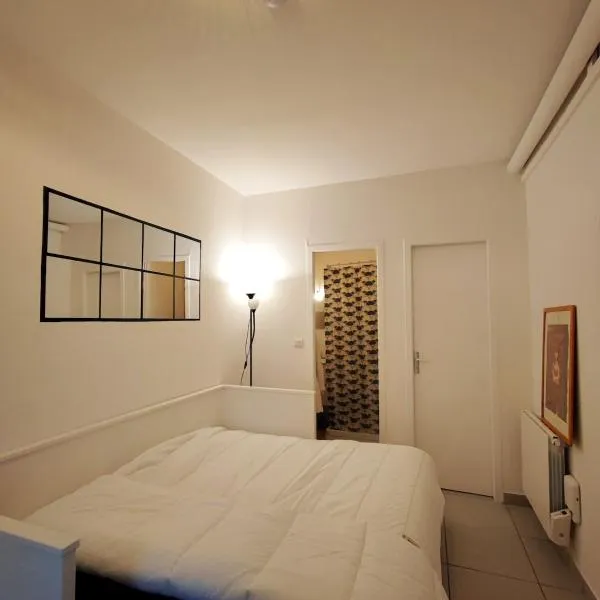 Cosy studio 14m2 centre-ville, hotel v destinaci Villeurbanne