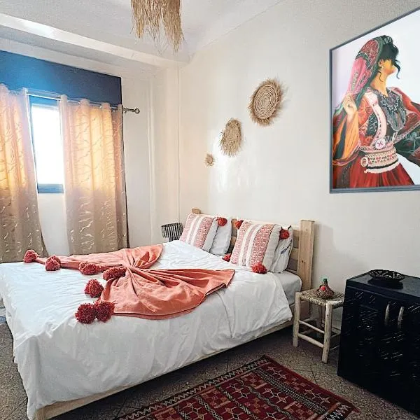 TAMOUNT Surf House, hotel ad Agadir