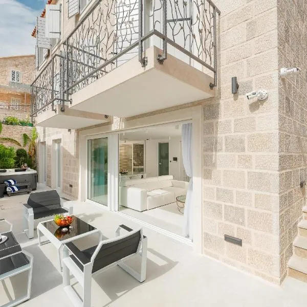 Villa Marina Hvar, hotel in Hvar