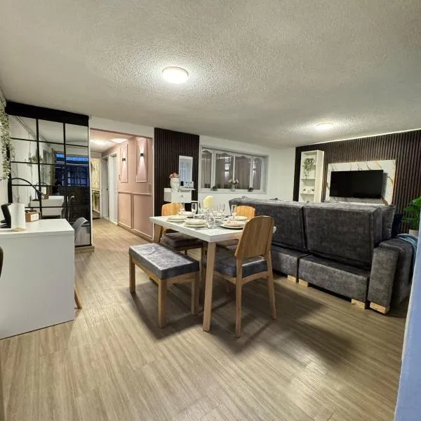 Apartamento a 10 minutos del aeropuerto de Bogotá: Bogotá'da bir otel