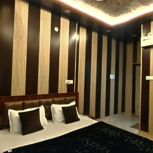 Archana Guest House, hotel in Ayodhya