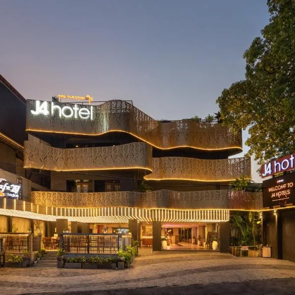 J4 Hotels Legian, ξενοδοχείο σε Legian
