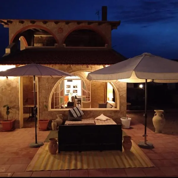 Didi Home Isola Sicilia Villetta fronte spiaggia, khách sạn ở Agnone Bagni