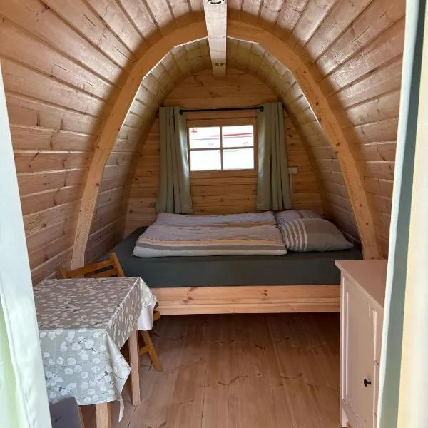 Cosy Camping Pod, hotel v destinaci Oostvoorne