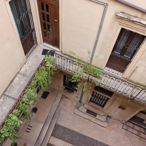 Residence Via Duomo, hotel v destinaci Verona