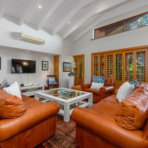 San Lameer Villa 14304 - 5 Bedroom Luxury - 10 pax - San Lameer Rental Agency, hotel in Southbroom