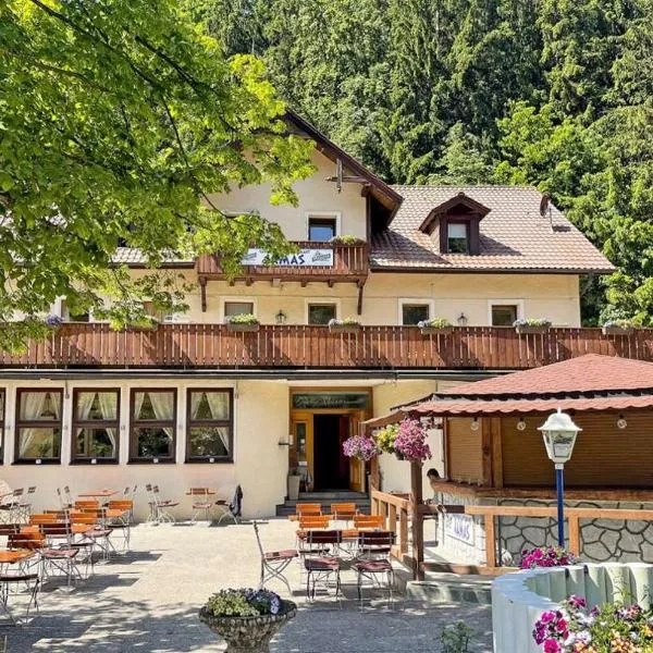 Sparta Hotel, hotel in Pottenstein