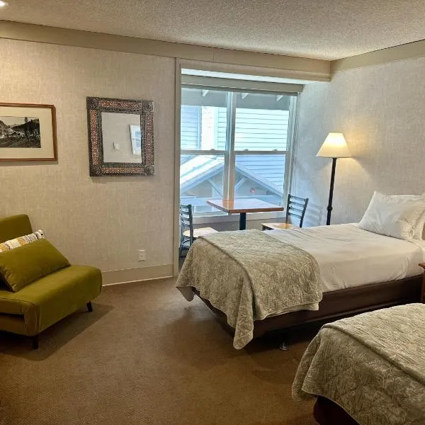 Mountainside Inn 214 by Alpine Lodging Telluride, hotel v destinaci Telluride