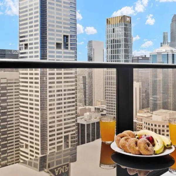 CBD Unit, Sleeps 6, Views & Parking, hotell i Melbourne