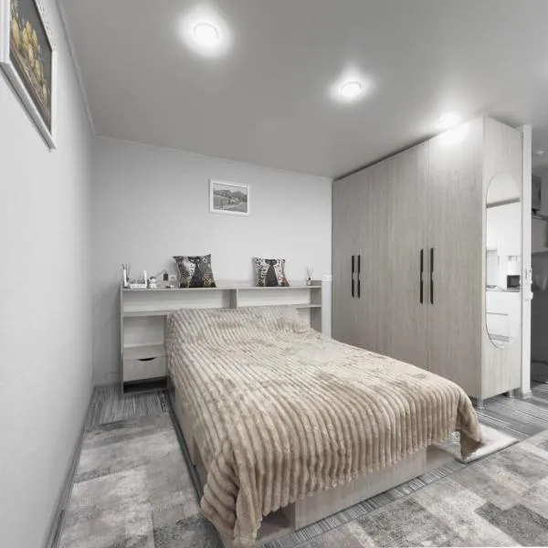Stylish Cozy Apartment, Near Chisinau Center, hotel in Chişinău