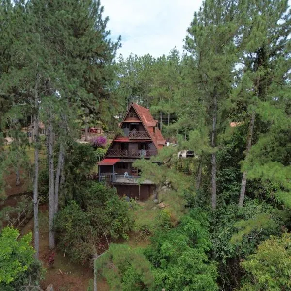 Terabithia - Cabaña de Ensueño en Cerro Azul con Vistas Espectaculares, hotel v destinaci Los Altos de Cerro Azul