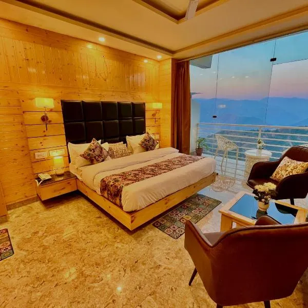 The Classic Hill View Hotel, Near JW Marriott Mussoorie, khách sạn ở Mussoorie