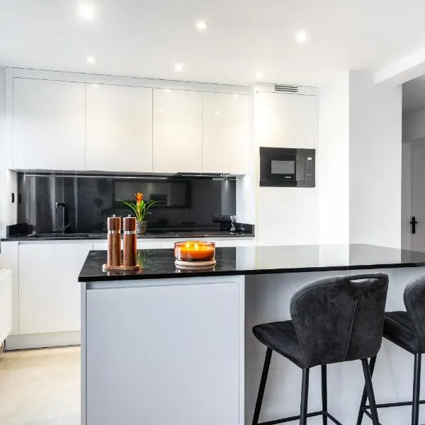 Metz Appartement luxueux, design, confort premium, 80 m2, proche gare SNCF, hotel in Metz