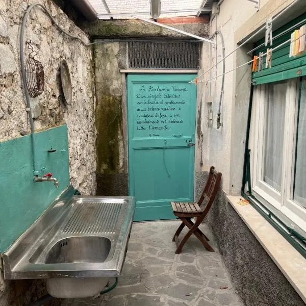 Piano terra con giardino, hotel v destinaci Moneglia