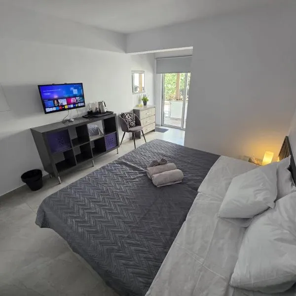 Town centre suites, hotel v destinaci Larnaka